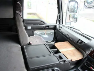 2011 Isuzu Giga Self-Loader KC-CYH81P2 truck (No.920743) for export from Japan