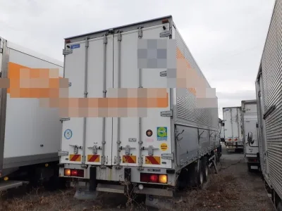2011 Isuzu Giga large Aluminum Wing LKG-CYJ77A used truck (No.920773) for export from Japan