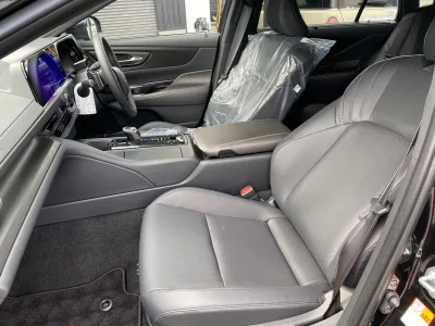 2026 Toyota Crown 2.5 Z THE 70th Hybrid for export from Japan