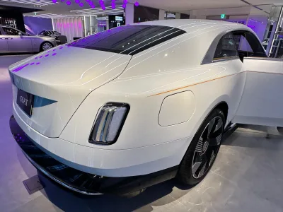 2025 Rolls-Royce Spectre The Epitome of Luxury (No.J0988) for export from Japan