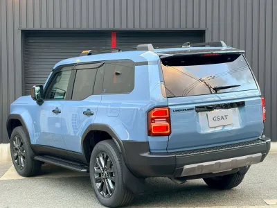 2026 Toyota Land Cruiser 250 2.8 ZX Diesel Turbo 4WD (Blue) for export from Japan