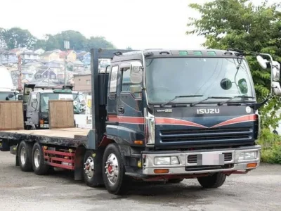 2011 Isuzu for export from Japan