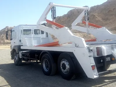 2006 Mercedes-Benz AXOR 2528 Side Lifter Truck (No.830806) for export from Japan