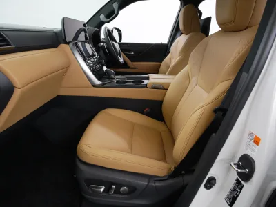 2025 LEXUS LX700h 4WD | SONIC QUARTZ 7 Seater Hybrid for export from Japan