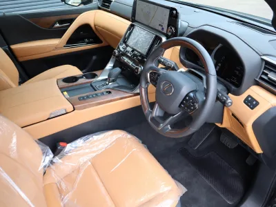 2026 Lexus LX 700h 4WD / Modellista, Mark Levinson & Rear Entertainment JDM for export from Japan