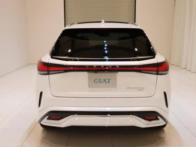 2025 Lexus RX 450h Plus Version L 4WD - The Ultimate Hybrid SUV Experience! (No.961024) for export from Japan