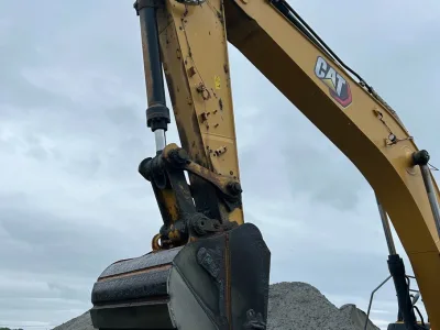 2021 CAT 336 Hydraulic Excavator for export from Japan