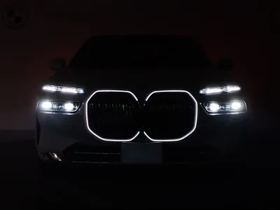 2025 BMW i7 eDrive for export from Japan