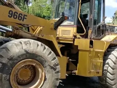 CAT 966F Wheel loader Cat engine , Direct injection, 4900hours (No.J0686) for export from Japan