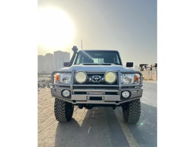 2018 Toyota Land Cruiser Double cab 4X4 (No.680580) for export from Japan