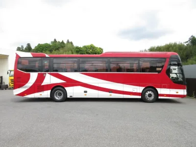 2017 Hyundai Universe Bus 55 Seater- The Ultimate Choice for Group Travel (No.341015) for export from Japan