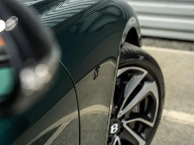 2026 Bentley Continental GTC 4.0 V8 Plug-in Hybrid for export from Japan