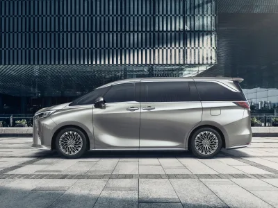2025 All-New Lexus LM Unique "Luxury Mover" LM350/500 (No.J0810) for export from Japan