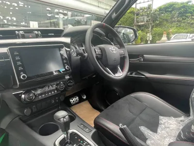 2022 RHD Toyota Hilux GR Sport double cab ( Pickup ) 2.8 automatic 4×4 ( No.560462) for export from Japan