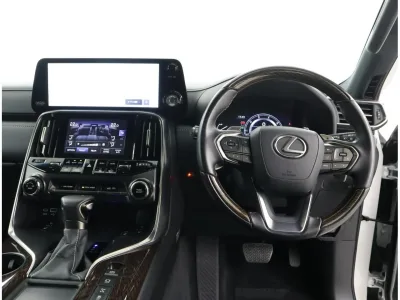 2023 Lexus LX600 EXECUTIVE Sonic Quartz 4 Seater for export from Japan