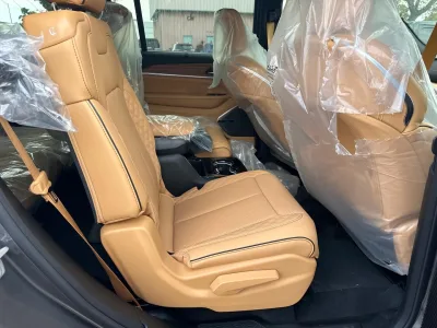 2025 RHD New Jeep Grand Cherokee L Summit Reserve 7 Seater SUV (No.390917) for export from Japan