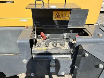 KOMATSU WA100-8 WHEEL LOADER (No.J0803) for export from Japan