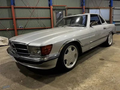 Mercedes-Benz 560SL Coupe (No.J0909) for export from Japan