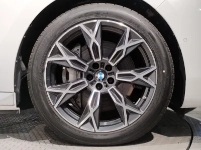 2025 BMW i7 eDrive for export from Japan