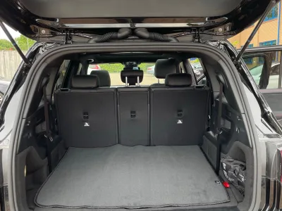 2022 GLB 200 AMG Line Premium Plus SUV (No.860804) for export from Japan