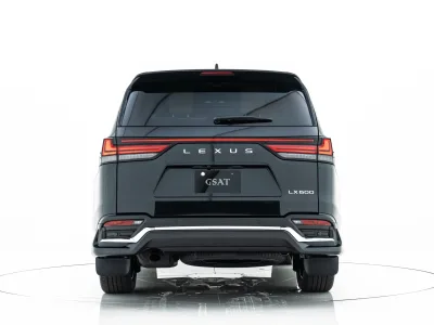 2025 LEXUS LX600 4WD –7 Seater LUXURY PACKAGE for export from Japan