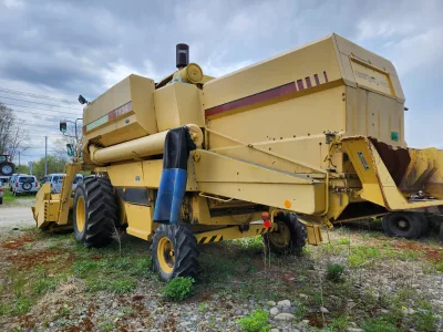Used New Holland tx-34 Combine harvesters (No-J0707) for export from Japan