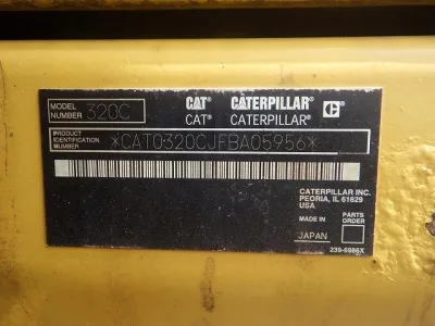 2005 CAT 320C Excavator for export from Japan