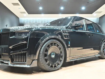 2025 Rolls-Royce Black Badge Cullinan Series II 6.75 4WD MANSORY for export from Japan