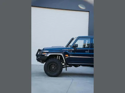2023 Toyota Land Cruiser GXL Manual 4x4 Double Cab: Customized for Ultimate Adventure(No.960971) for export from Japan