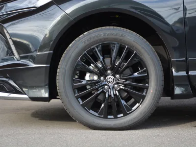2026 Toyota Harrier 2.5 Hybrid Z for export from Japan