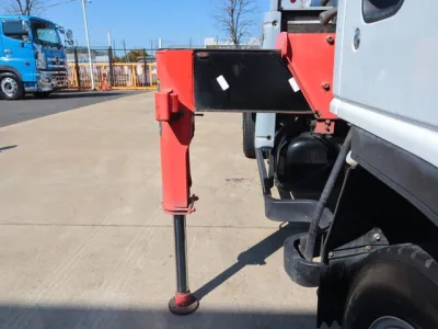 2003 Isuzu ELF Small Crane equipped trucks KR-NKR81LAR (No.11943) for export from Japan