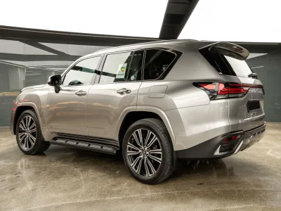 2025 Lexus LX600 LEXUS SIGNATURE EDITION 7 Seats(No.830807) for export from Japan