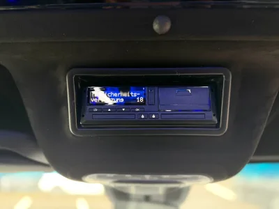 Mercedes-Benz Sprinter 519 CDI VIP / 20+1 Seats, 9-Speed Automatic for export from Japan