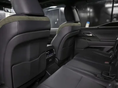 2026 Lexus GX 550 Overtrail+ 4WD for export from Japan