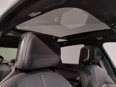 2025 BMW i7 eDrive for export from Japan