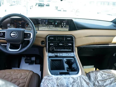 2026 Nissan Patrol Y63 LE Platinum City / 3.5L 4WD LHD / White - Tan for export from Japan
