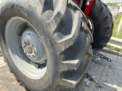 2022 New Massey Ferguson 385 Tractor (No.200823) for export from Japan