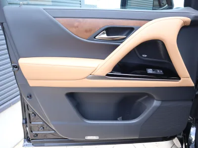 2026 Lexus LX 700h 4WD / Modellista, Mark Levinson & Rear Entertainment JDM for export from Japan
