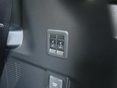 2025 Lexus GX550 Version L 4WD for export from Japan