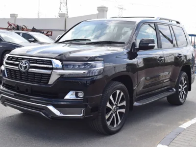 2017 Toyota Land Cruiser full option Black (No.830783)