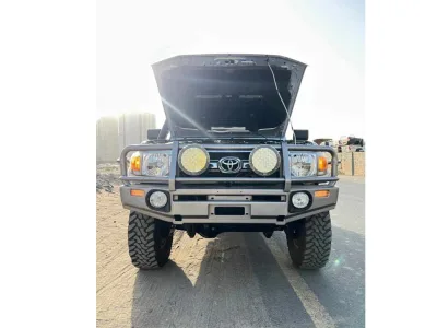 2018 Toyota Land Cruiser Double cab 4X4 (No.680580) for export from Japan