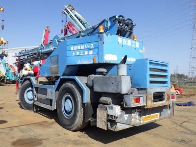KOMATSU LW250 MOBILE CRANE 25TON(No.J0880) for export from Japan