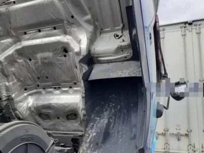 2016 Isuzu Giga large Aluminium wing body truck QPG-CYL77B (No.920772) for export from Japan