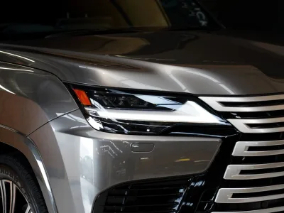 2025 LEXUS LX 500d LIMITED – THE PINNACLE OF LUXURY for export from Japan