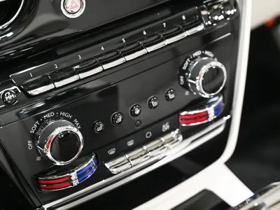 2025 Rolls-Royce Phantom The Pinnacle of Luxury and Sophistication (No.109991) for export from Japan