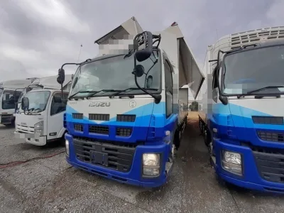 2011 Isuzu Giga large Aluminum Wing LKG-CYJ77A used truck (No.920773) for export from Japan