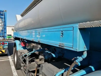 2002 Mitsubishi Fuso Super Great tank truck KL-FT50JNY (No.920787) for export from Japan