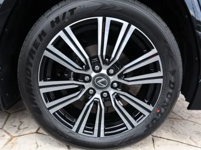 2026 Lexus LX 700h 4WD / Modellista, Mark Levinson & Rear Entertainment JDM for export from Japan