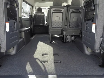 2025 Toyota Hiace 2.7 GL Long (No.960810) for export from Japan