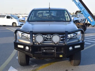 2020 Toyota Hilux Pickup  Push start leather electric Green (No.830780) for export from Japan
